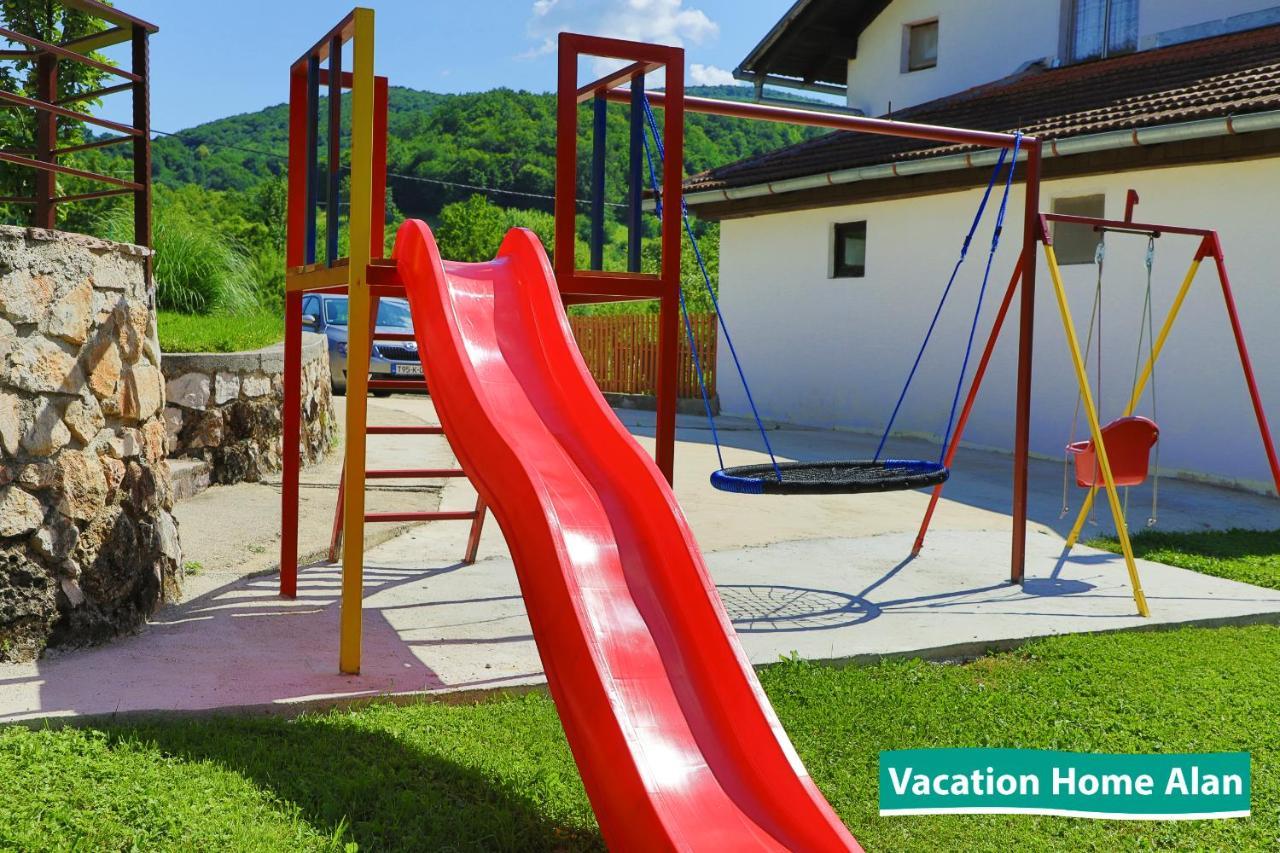 Vacation Home Alan 2 Kulen Vakuf Exterior foto