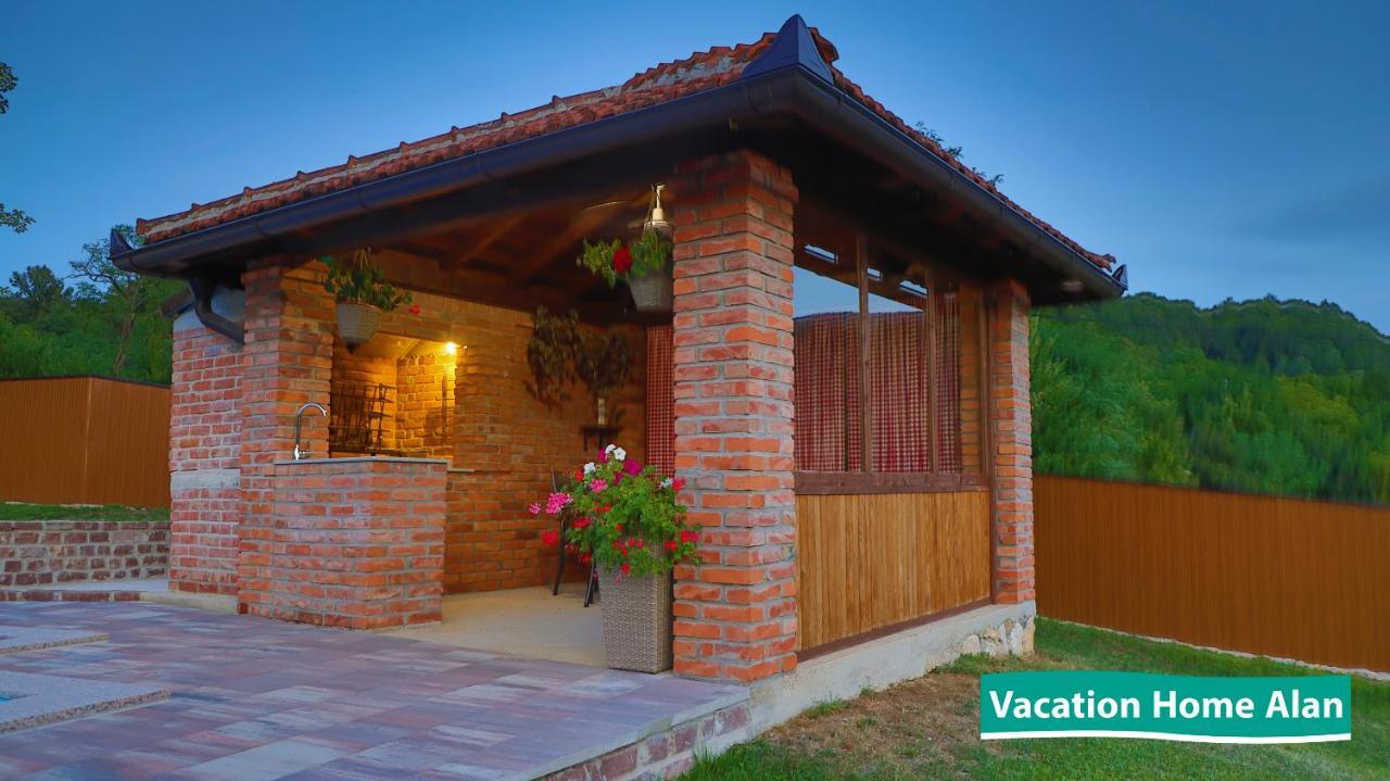 Vacation Home Alan 2 Kulen Vakuf Exterior foto