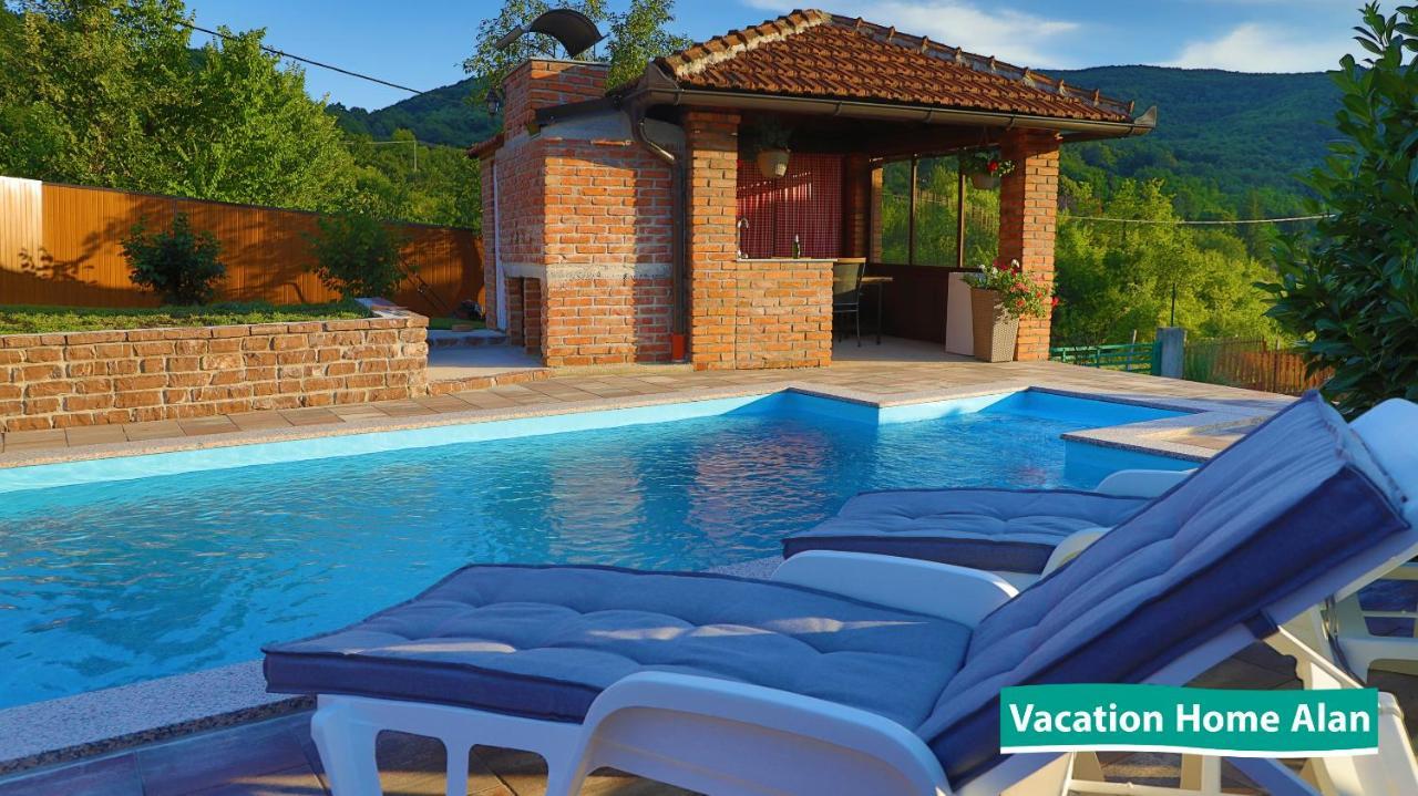 Vacation Home Alan 2 Kulen Vakuf Exterior foto